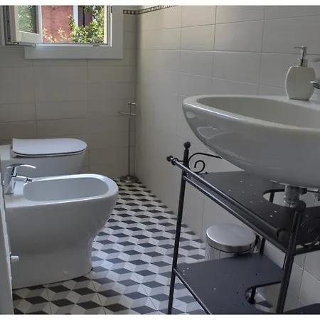 Mazzini Fiera Sant'orsola Apartment Bologna